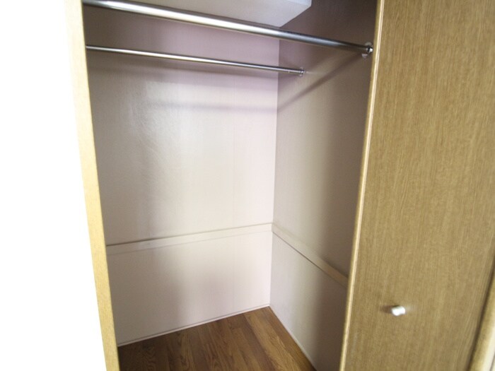 物件内観写真10　(収納)