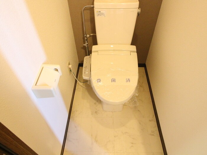 物件内観写真10　(トイレ)