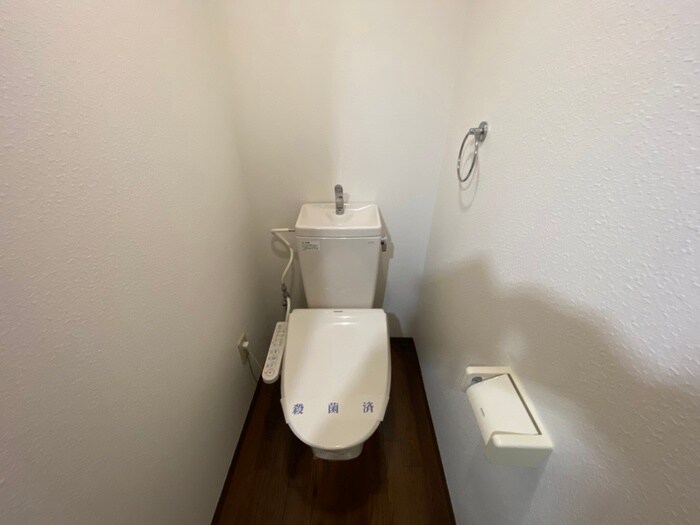 物件内観写真12　(トイレ)