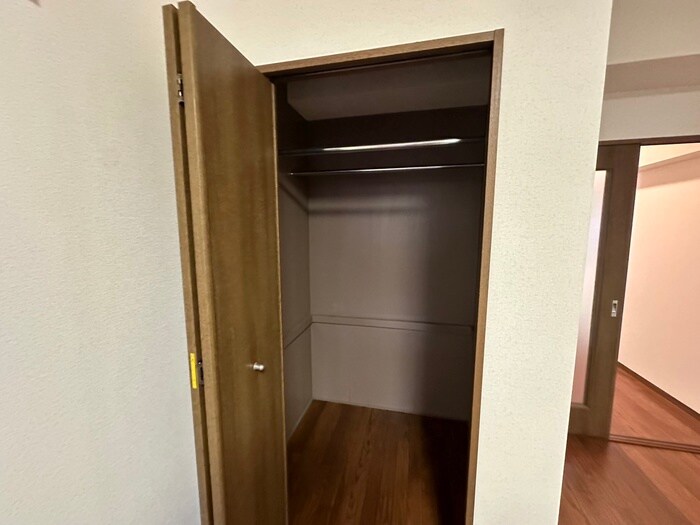 物件内観写真13　(収納)