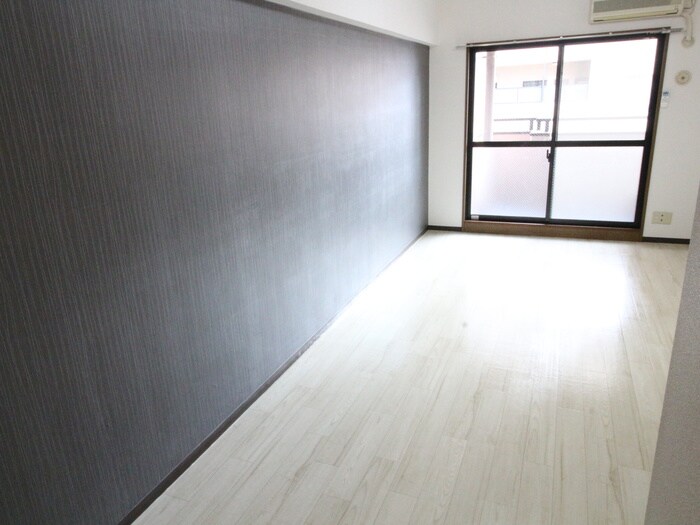 物件内観写真22　(居室)