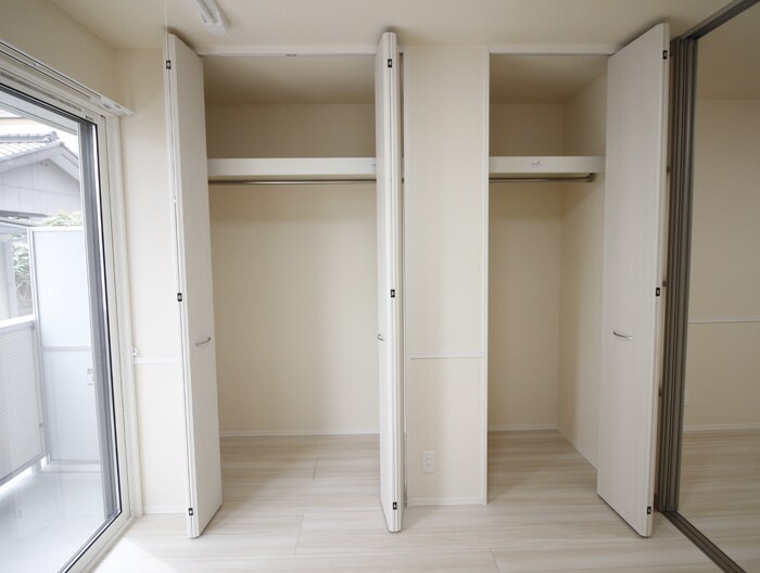物件内観写真10　(収納)