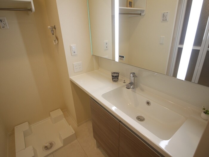 物件内観写真13　(洗面)
