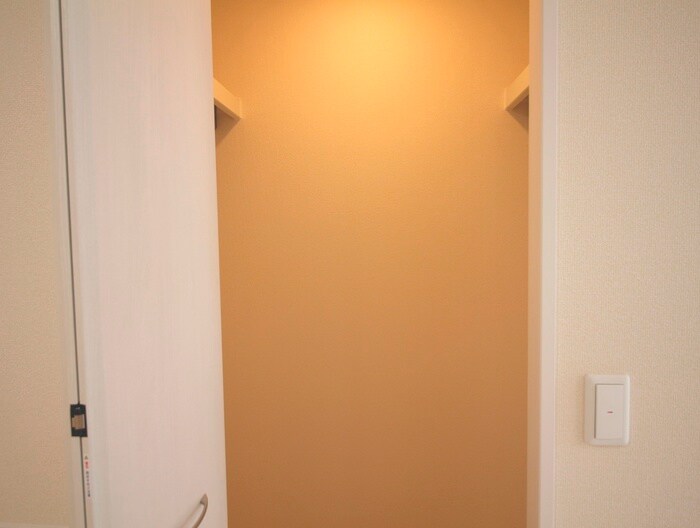 物件内観写真14　(収納)