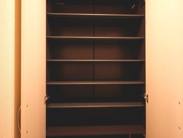 物件内観写真20　(靴箱)