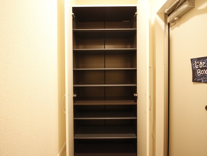 物件内観写真21　(靴箱)