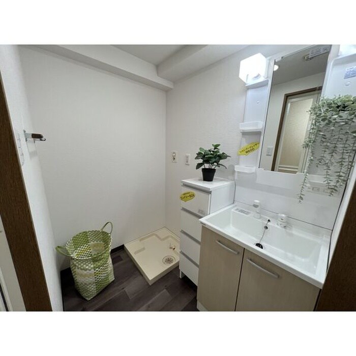 物件内観写真7　(洗面)