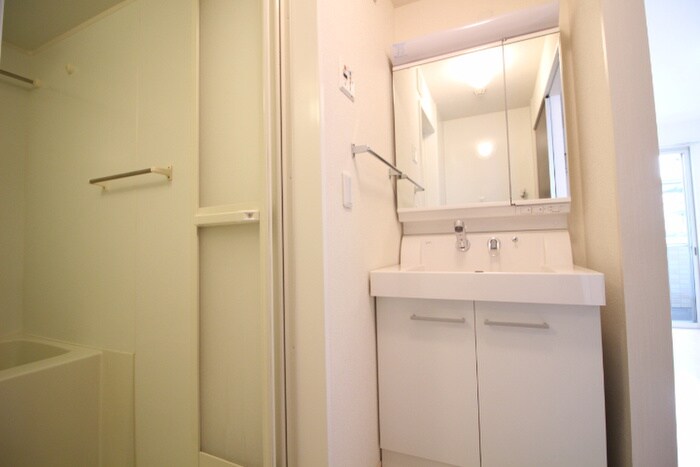 物件内観写真9　(洗面)