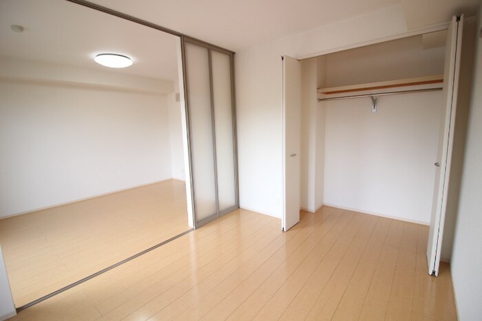 物件内観写真16　(収納)