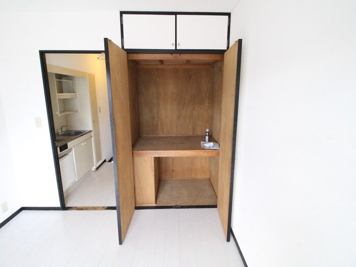 物件内観写真12　(収納)