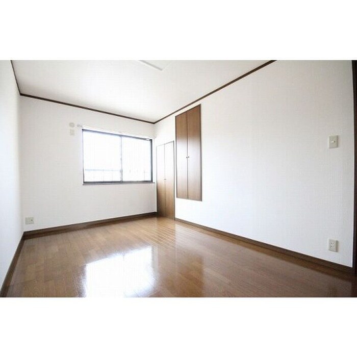 物件内観写真6　(居室)