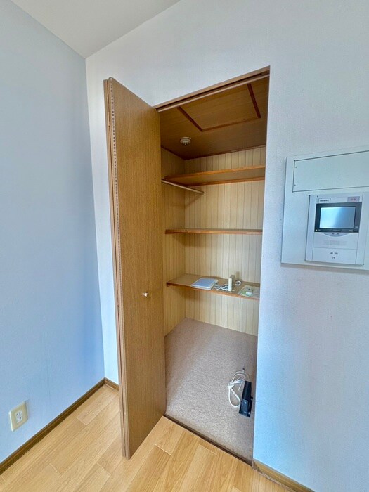 物件内観写真9　(収納)