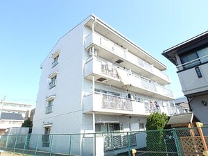 レジデンス高畑外観写真