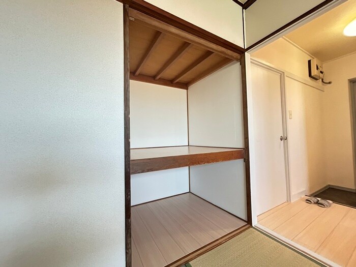 物件内観写真13　(収納)