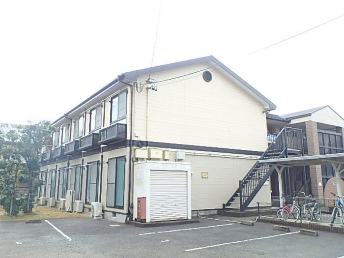 物件外観写真5　(外観写真)