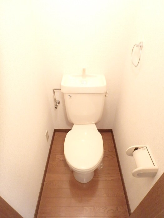 物件内観写真11　(トイレ)