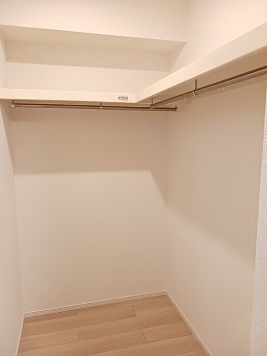 物件内観写真9　(収納)