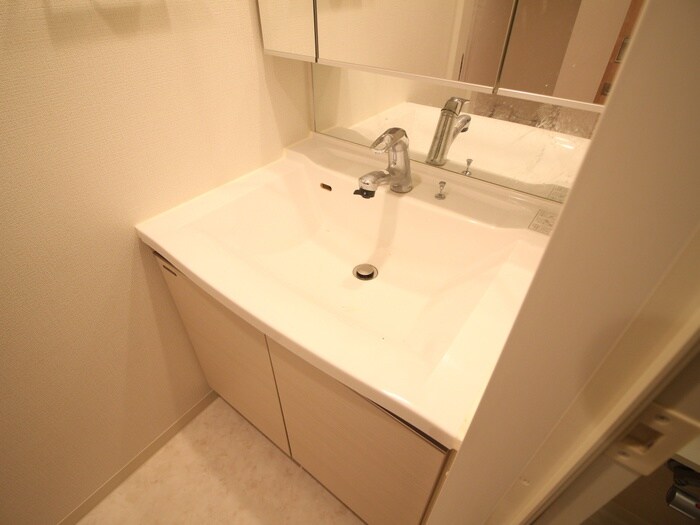 物件内観写真12　(洗面)