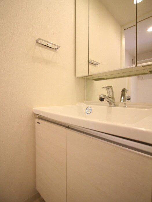 物件内観写真13　(洗面)