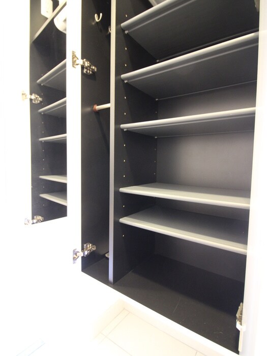 物件内観写真17　(靴箱)