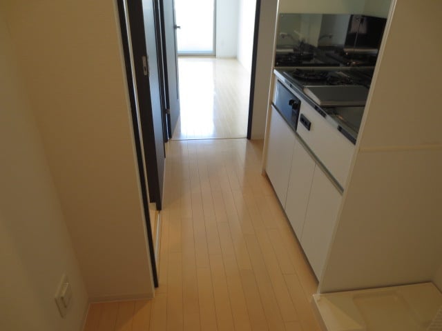 物件内観写真8　(玄関)