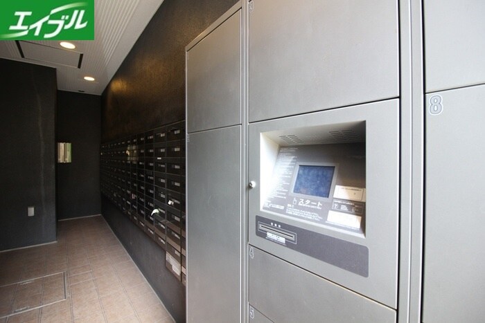 物件外観写真4　(建物設備)