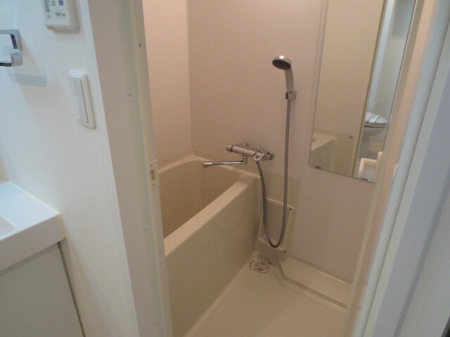 物件内観写真10　(バス／シャワールーム等)