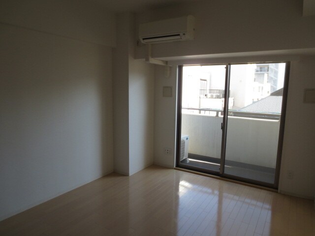 物件内観写真13　(居室)