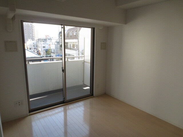 物件内観写真14　(居室)