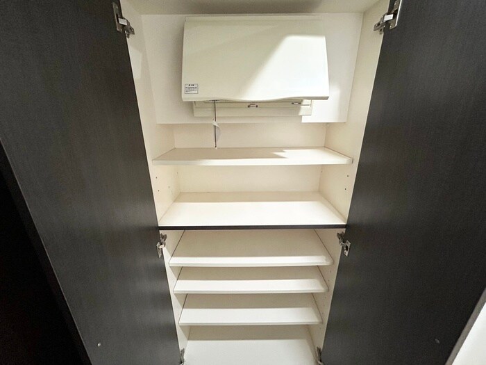 物件内観写真17　(靴箱)
