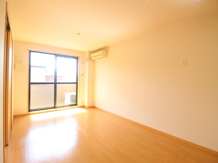 物件内観写真13　(居室)