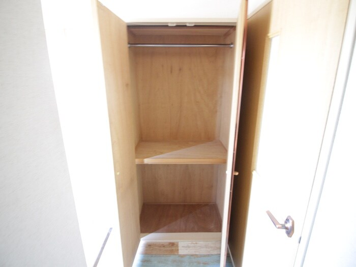 物件内観写真9　(収納)