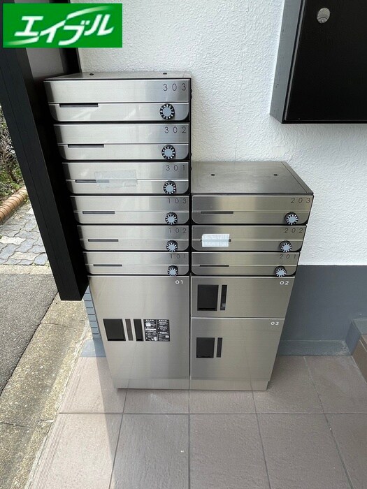 物件外観写真4　(建物設備)