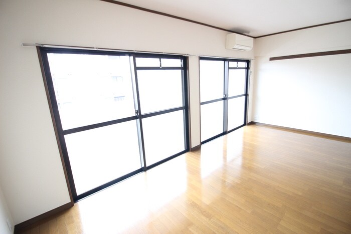 物件内観写真18　(居室)