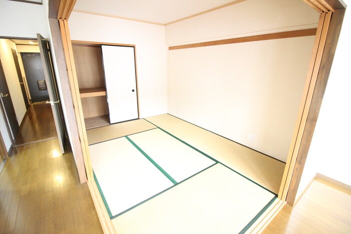 物件内観写真19　(居室)