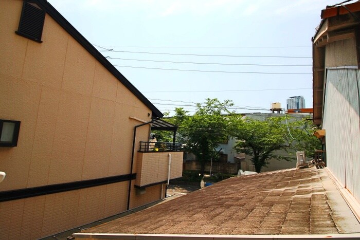 物件内観写真20　(室内からの展望)