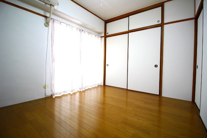 物件内観写真21　(居室)