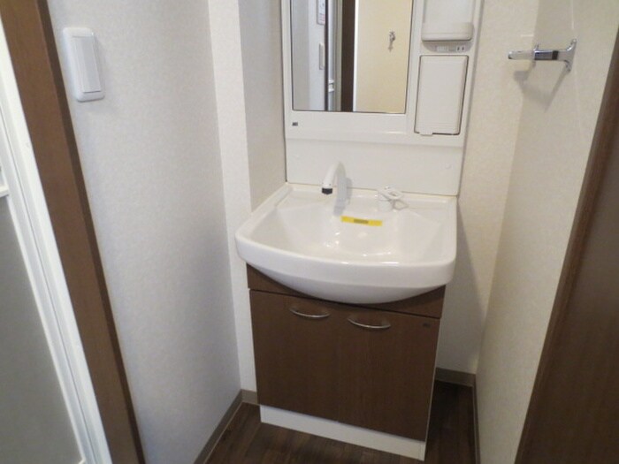 物件内観写真12　(洗面)