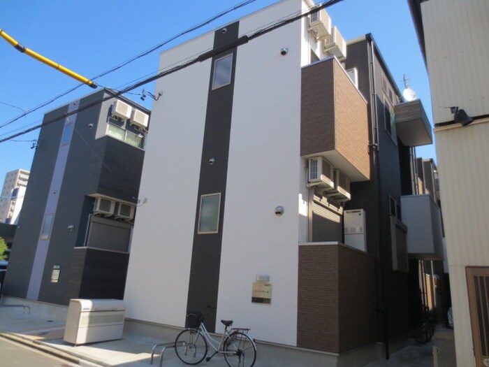 物件外観写真1　(外観写真)