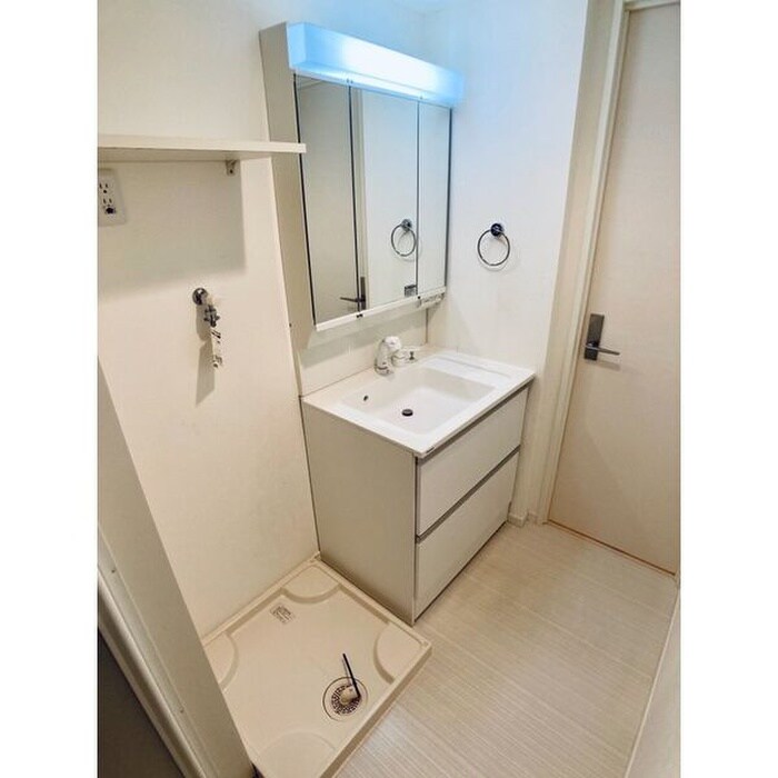 物件内観写真12　(洗面)