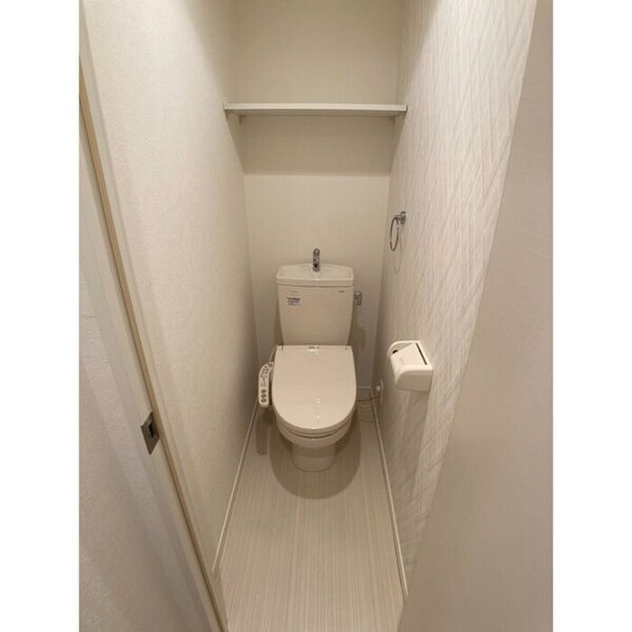 物件内観写真14　(トイレ)