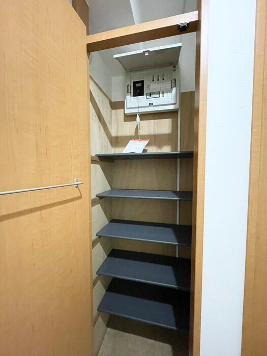 物件内観写真17　(靴箱)