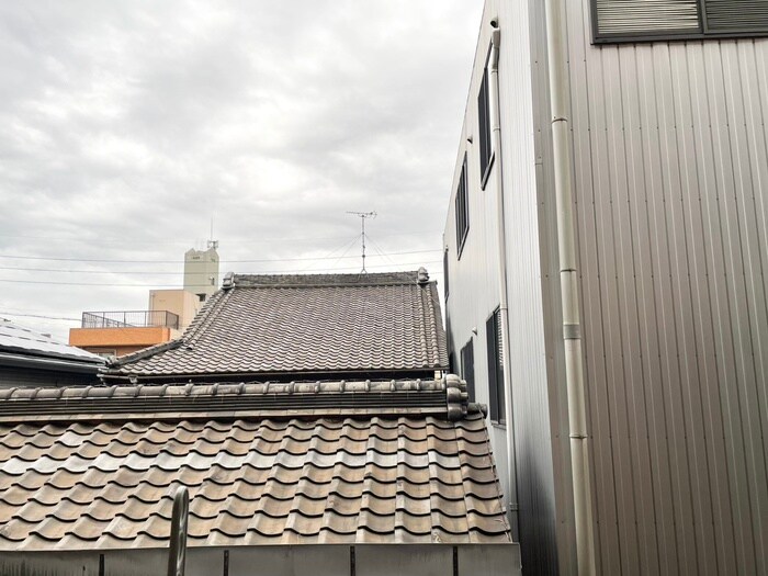 物件内観写真22　(室内からの展望)