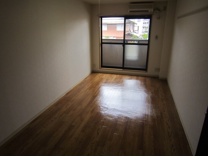 物件内観写真18　(居室)