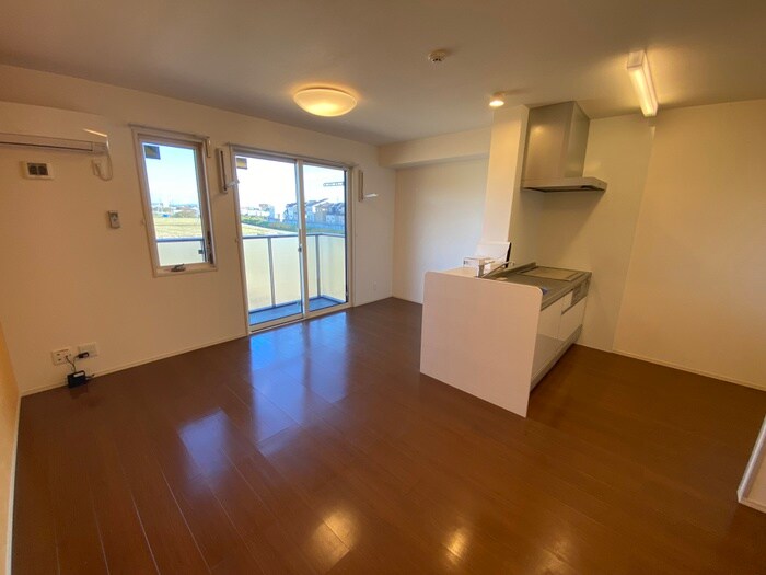 物件内観写真8　(居室)