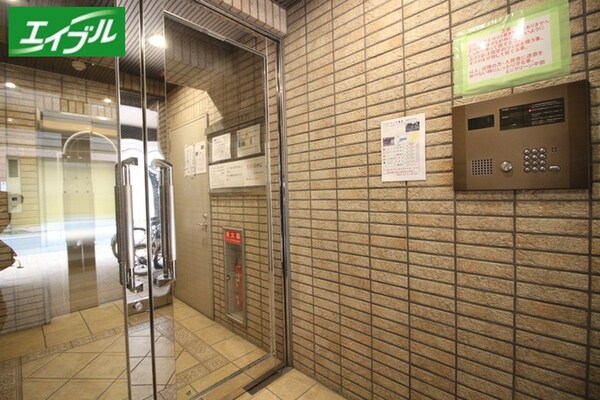 エントランス部分