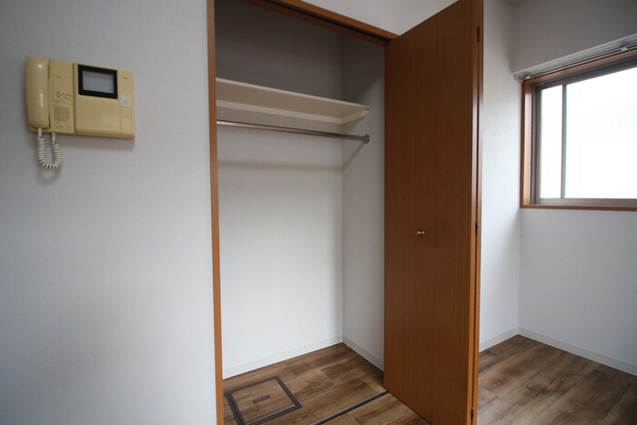 物件内観写真9　(収納)
