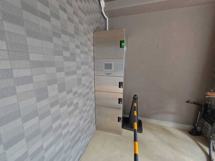 物件外観写真4　(建物設備)