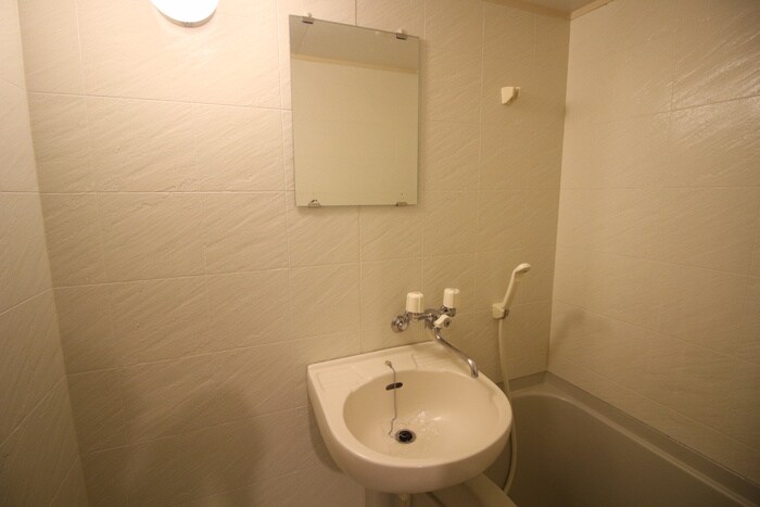 物件内観写真12　(洗面)