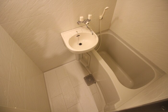 物件内観写真13　(バス／シャワールーム等)